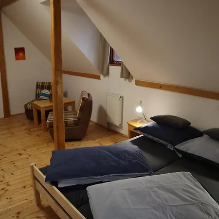 Ferienhaus Prazdninovy Dum Jirkov